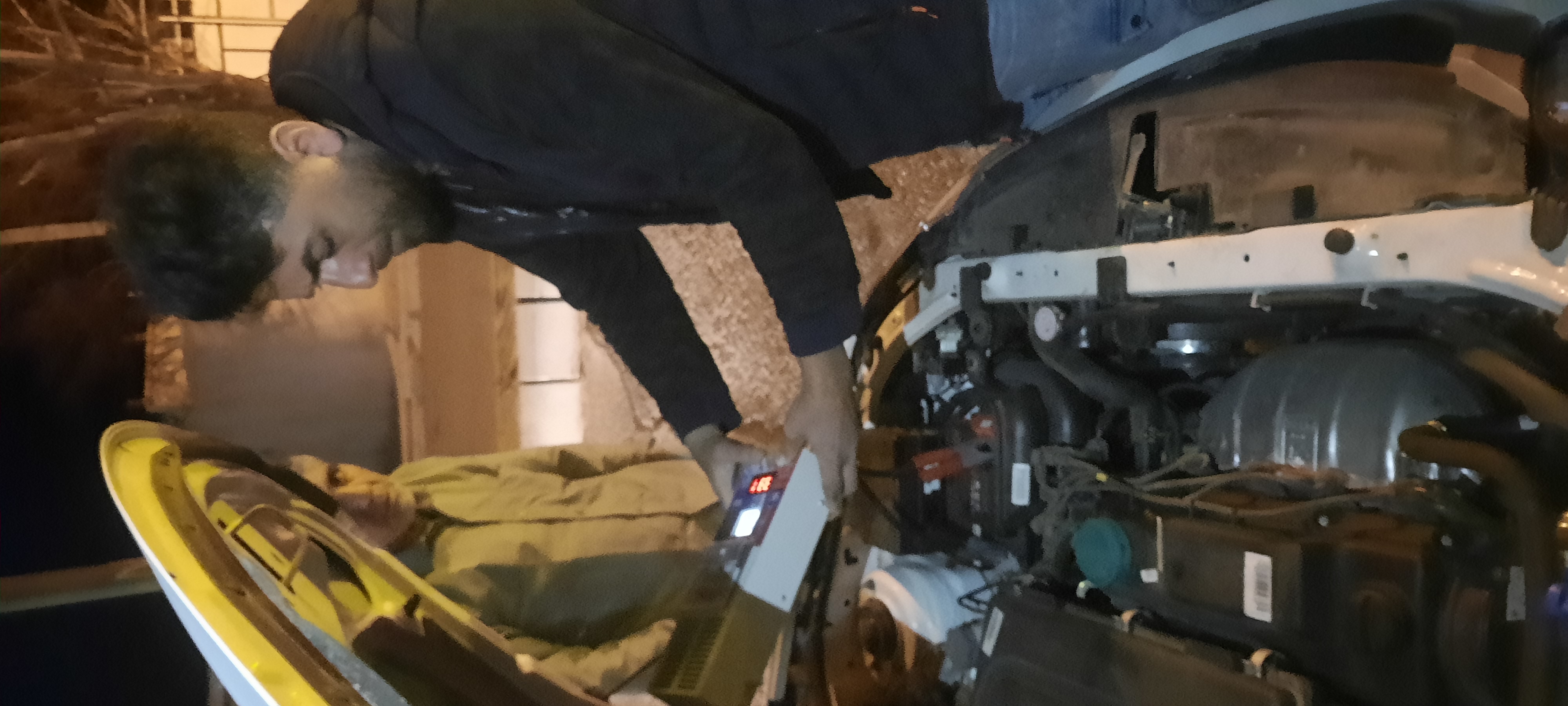 صداگیری دربها، داشبورد، و داخل خودرو