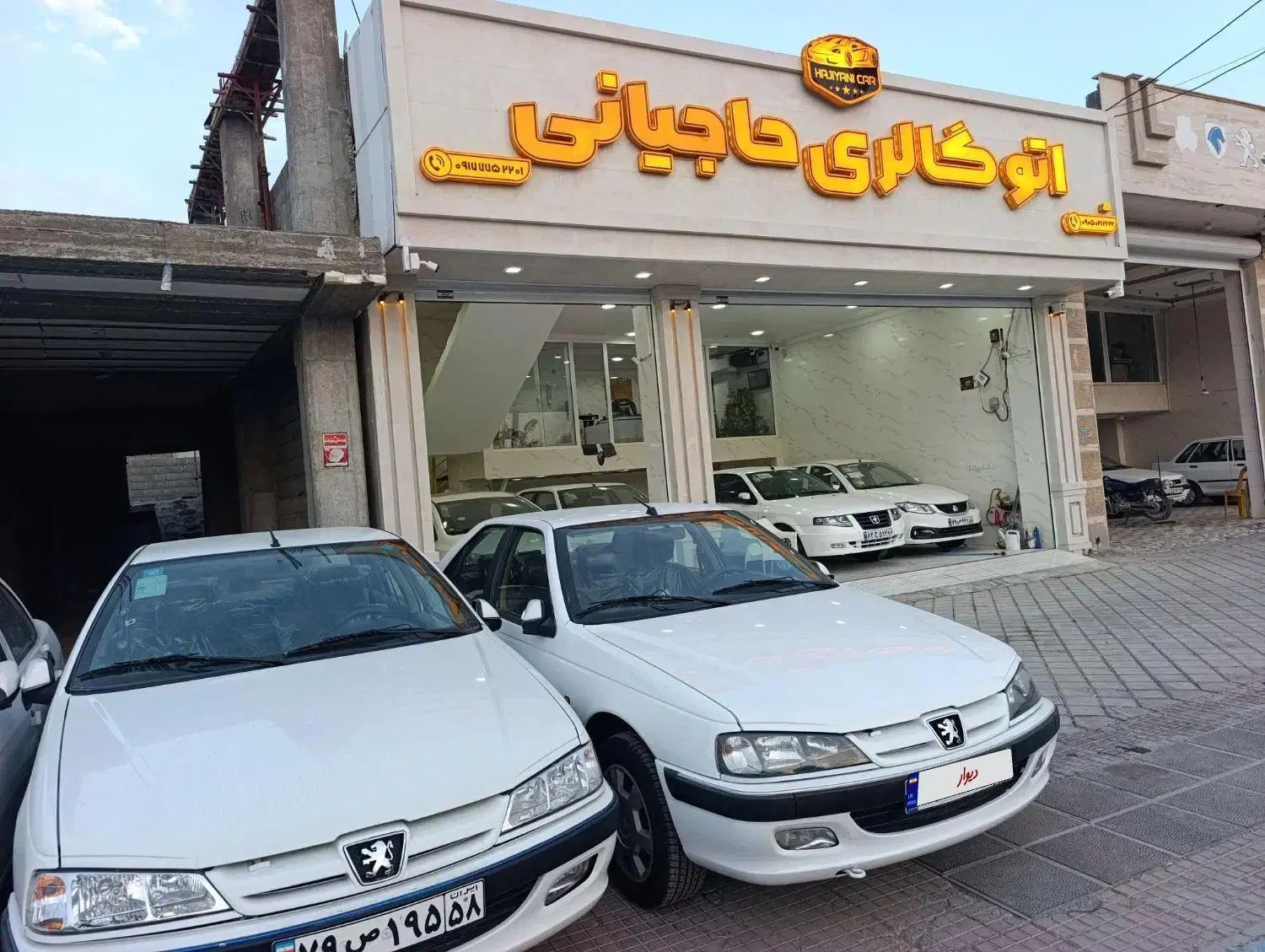 سمند 90 در مجموعه اتو گالری عادل حاجیانی خورموج در بوشهر