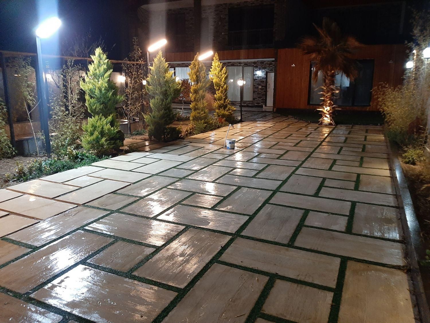 املاک اسپیناس