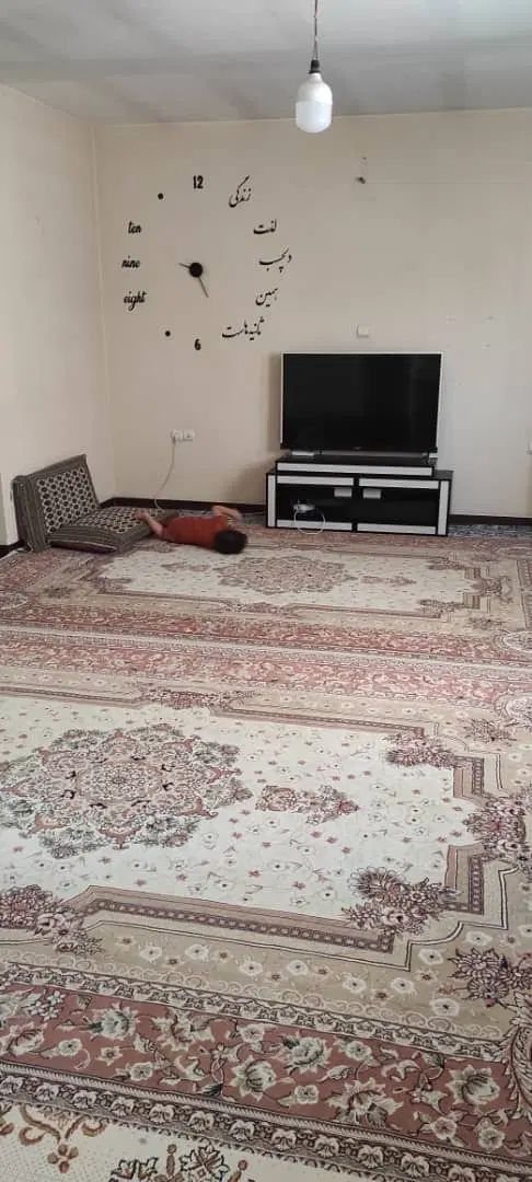 املاک اسپیناس