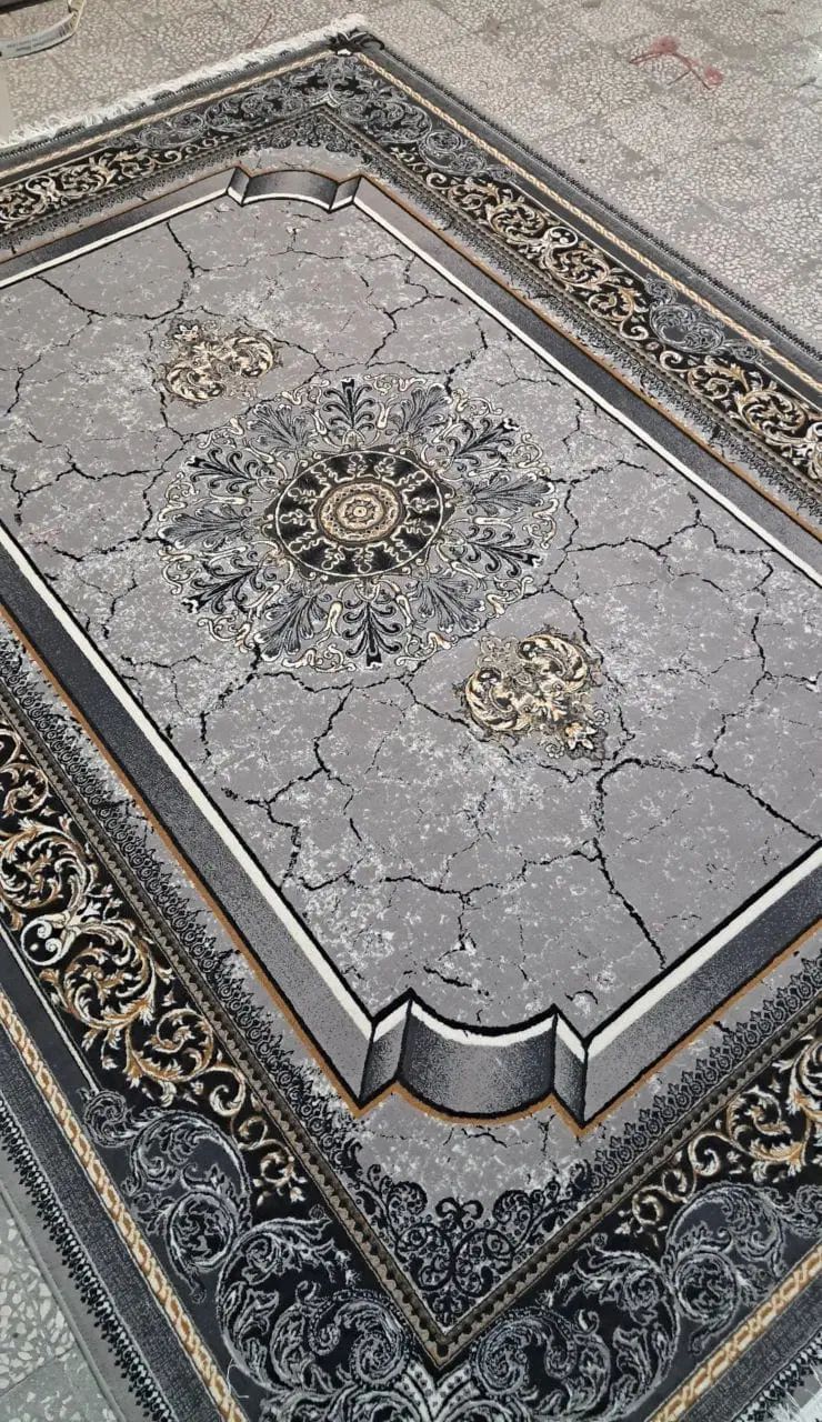 فرش نقره ای