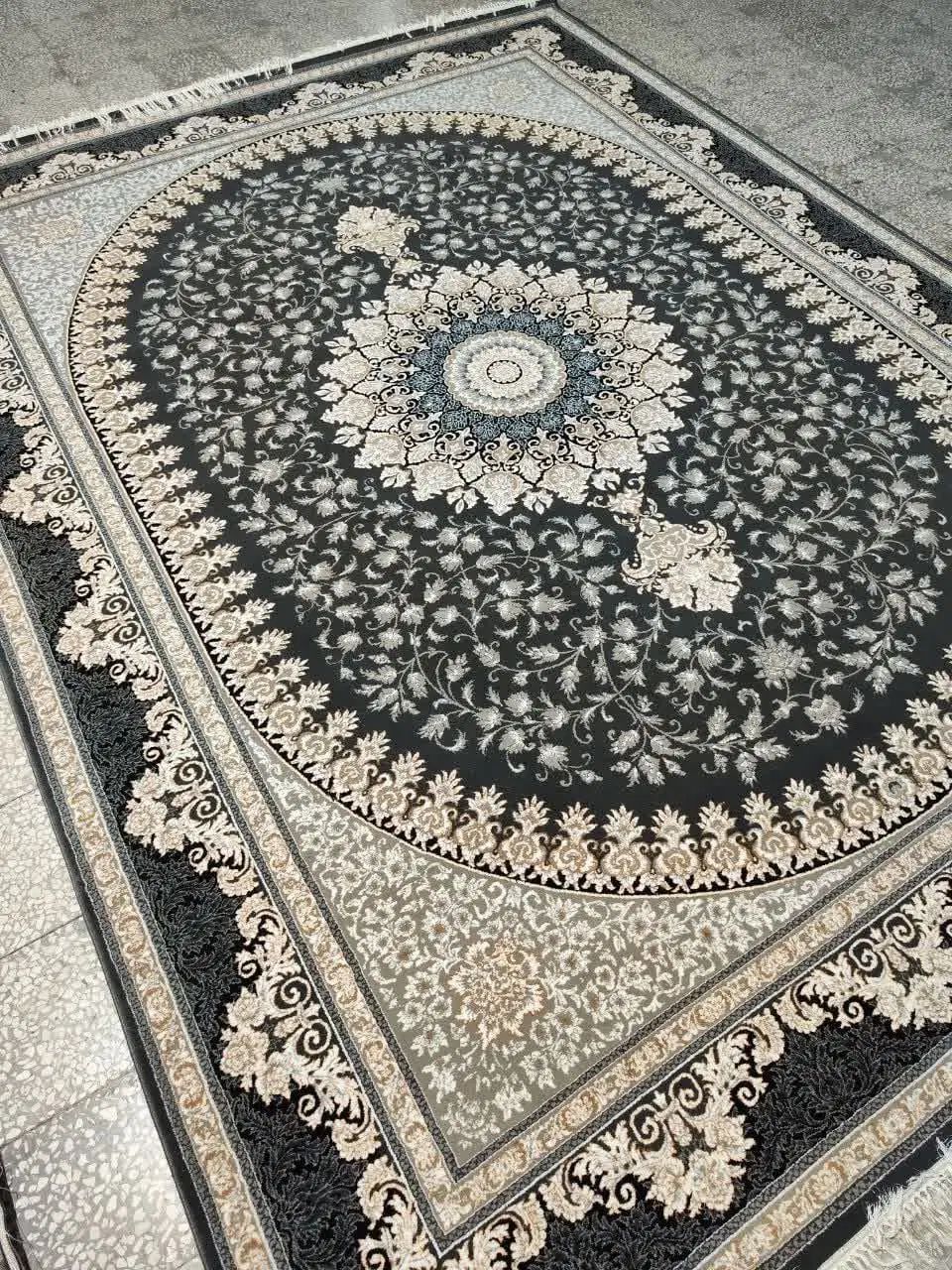 فرش مرغوب