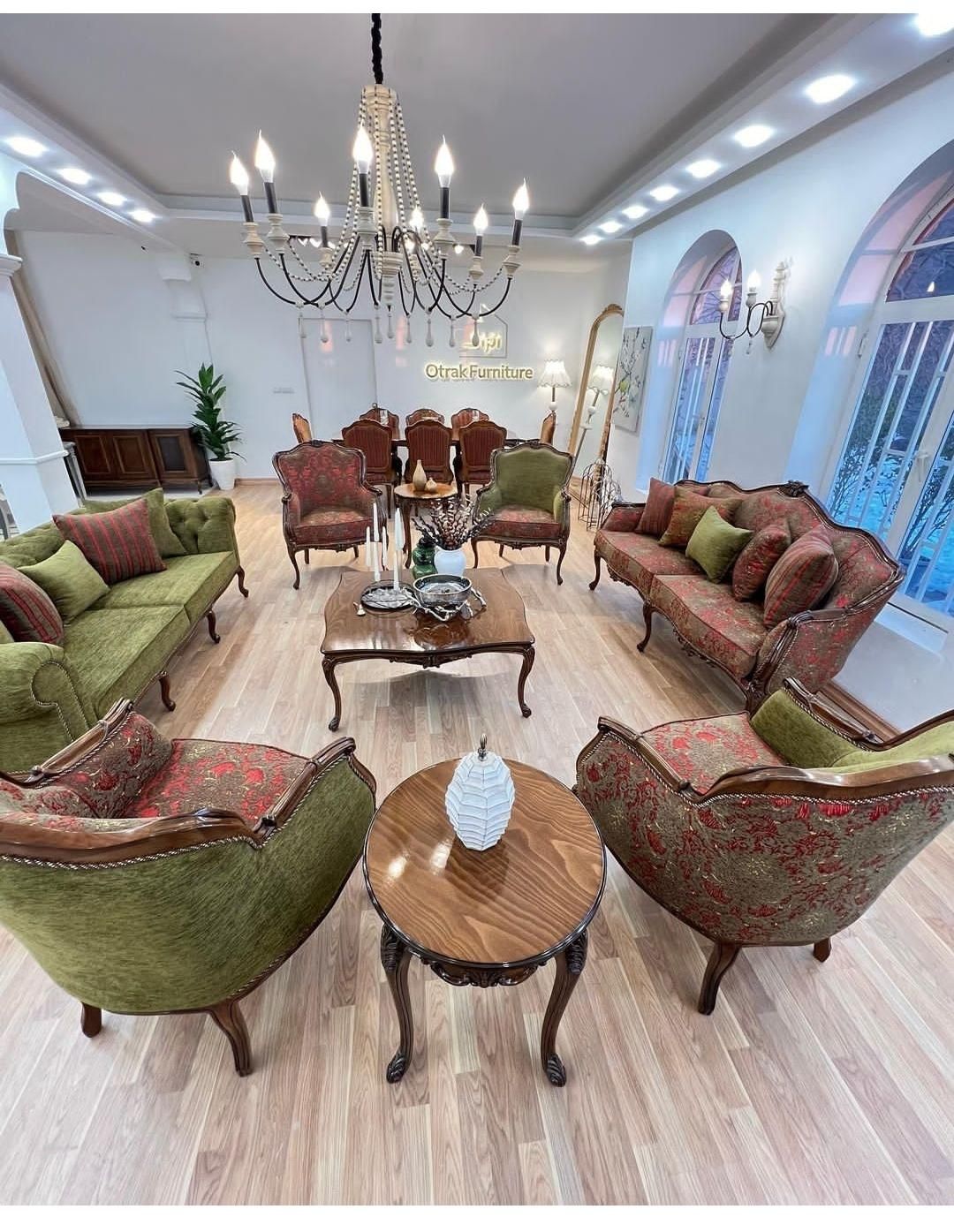 مبل کلاسیک برژه سلطنتی