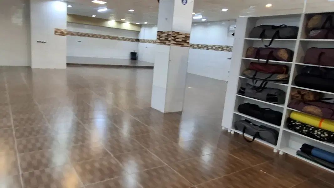 باشگاه یوگا رویا